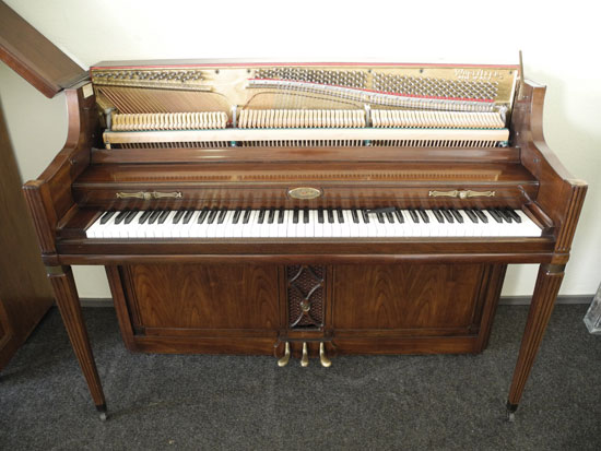 Klavier Wurlitzer